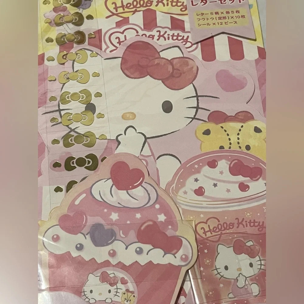 Hello Kitty Letter Set - Picture 4 of 6